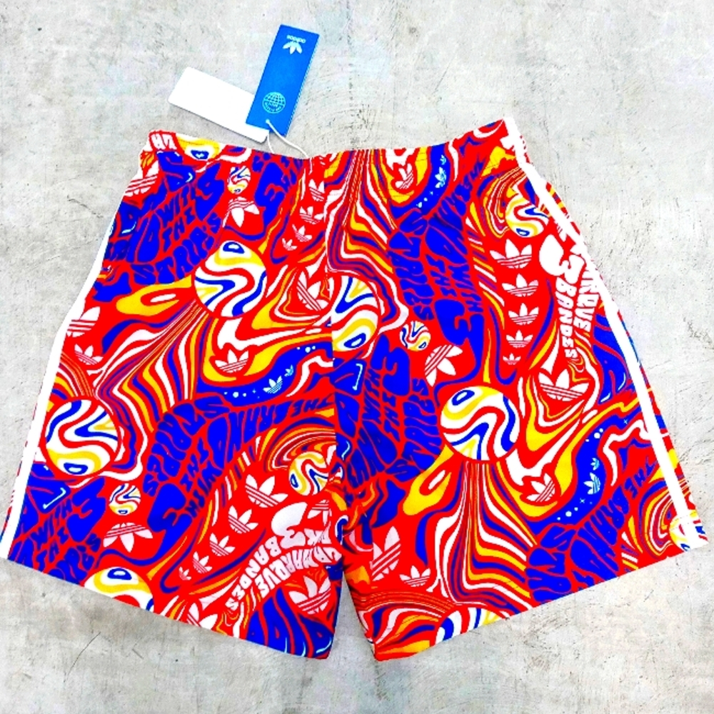 Adidas Originals mens Escapism AOP swim shorts Med